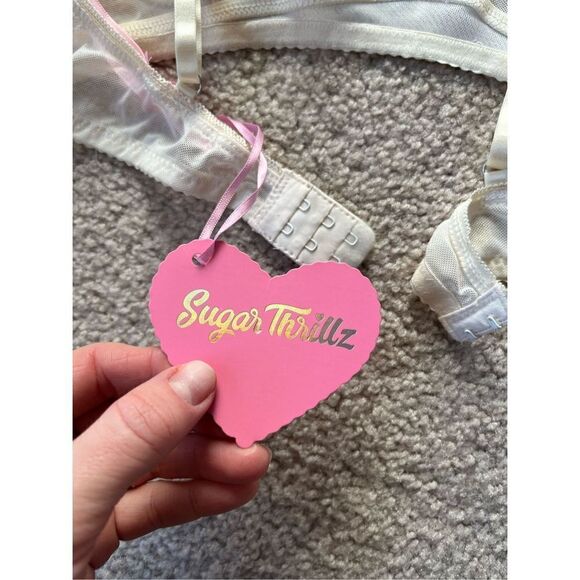 NWT Dolls Kill 3D Butterfly Bra size M Cream Colorful Mesh Sugar Thrillz - Picture 7 of 7